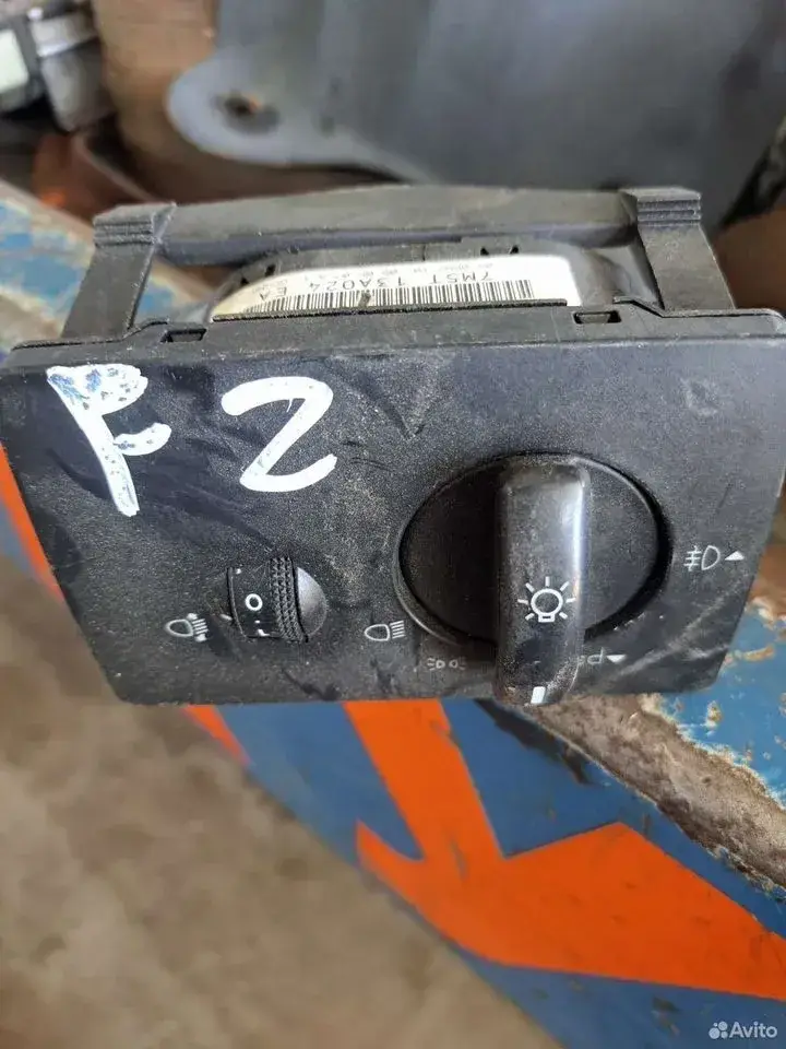 Блок управлерия светом для Форд Фокус-2 — Ford — Focus