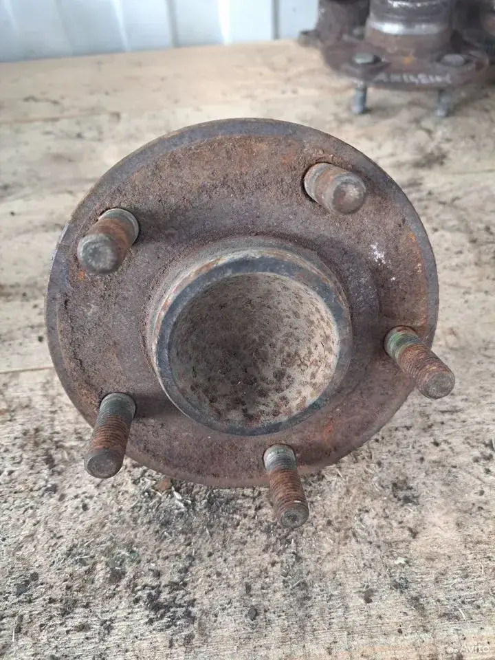 Задняя ступица для Мазда-3 — Mazda — 3