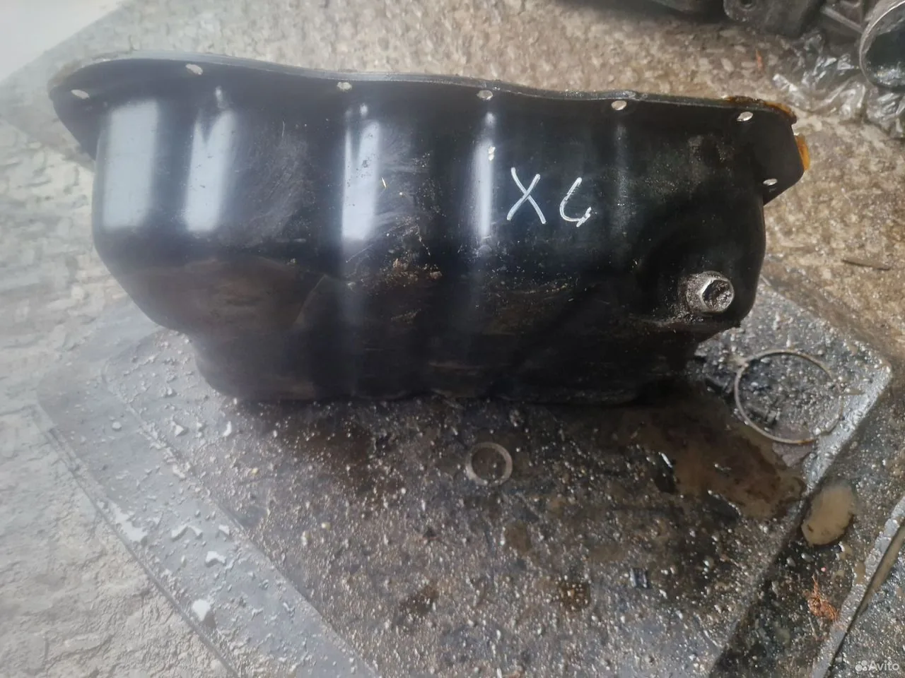 Поддон для Мицубиси Оутлендер XL — Mitsubishi — Outlander
