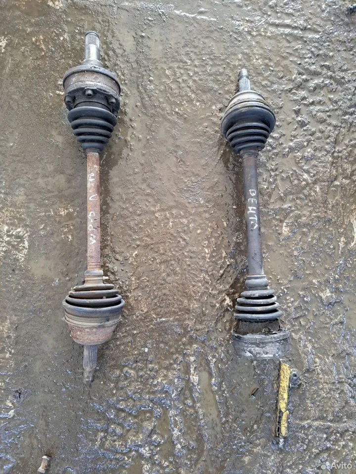 Левые привода Volkswagen Passat B3 / Golf 357407271X — Volkswagen — Passat