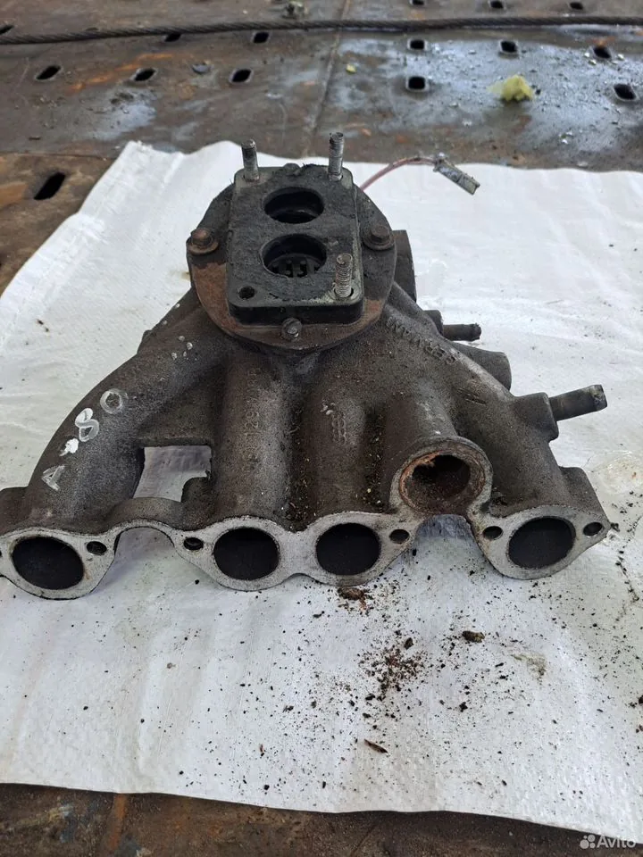 Впускной коллектор для Ауди 80 — Audi — 80