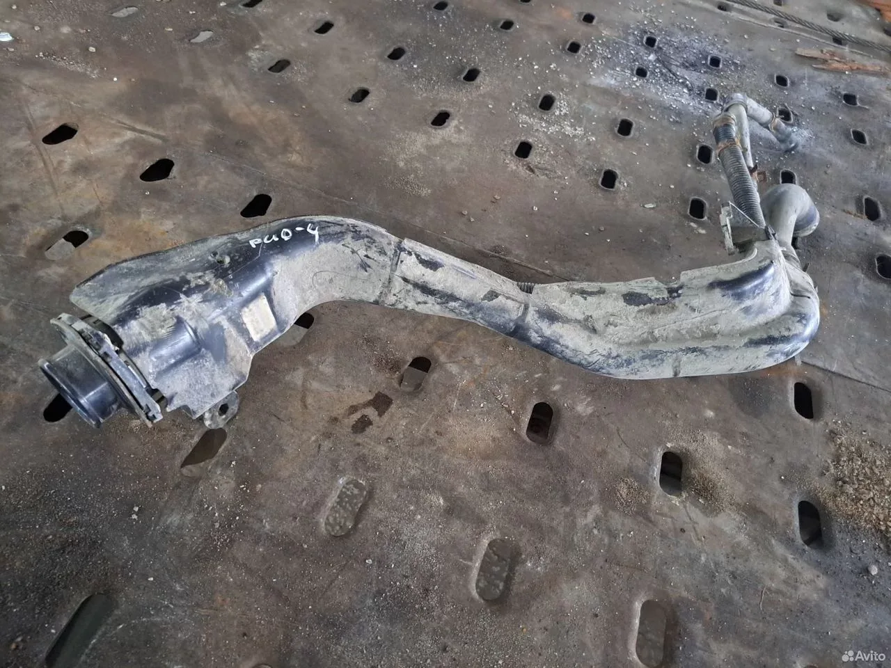 Горловина бензобака Kia Rio 4 седан 31030-H0000 — Kia — Rio