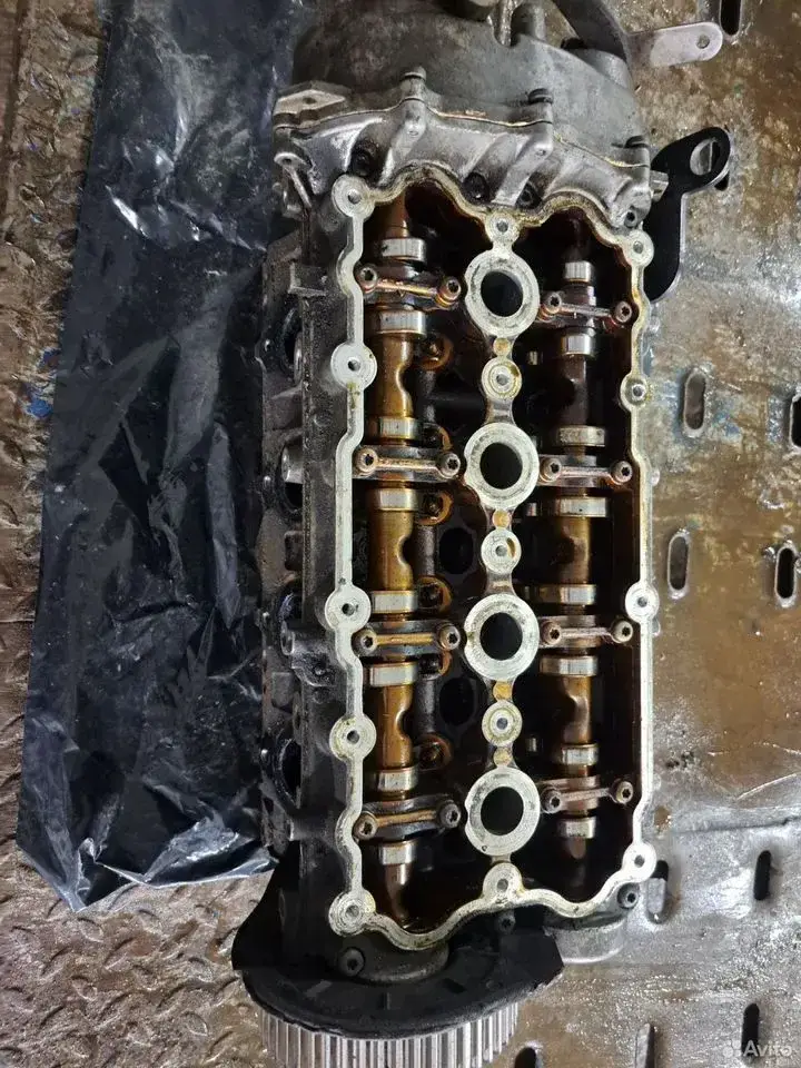 ГБЦ Volkswagen Passat B6 2.0 03G103373A — Volkswagen — Passat